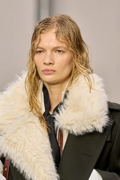Look 192